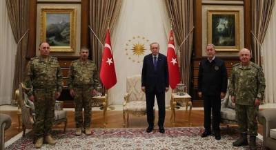 Закир Гасанов - Эрдоган встретился с высшими представителями азербайджанского генералитета - eadaily.com - Азербайджан - Turkey - провинция Конья