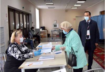 Работу избирательных участков в Лужском районе оценил международный наблюдатель
