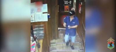 Полиция Петрозаводска ищет мужчину, подозреваемого в краже алкоголя из магазина (ВИДЕО)