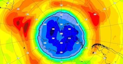 Выросла за неделю. Озоновая дыра над Южным полюсом стала больше Антарктиды