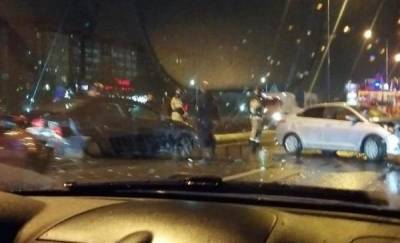 В Тюмени на объездной дороге столкнулись пять автомобилей