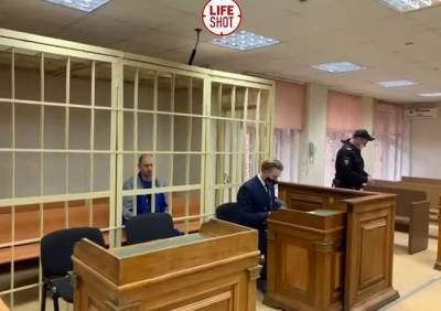 Суд арестовал дезинфектора, обвиняемого по делу об отравлении семьи арбузом