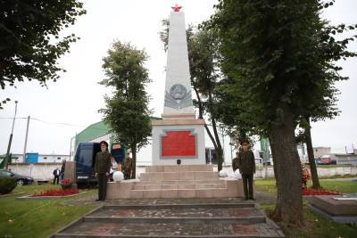 Помним и гордимся Гродненцы почтили память воинов Красной Армии, погибших во время сентябрьских событий 1939 года