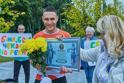 Киевлянин, который во время пробежек "рисует" фигуры на карте столицы, попал в Книгу рекордов Украины