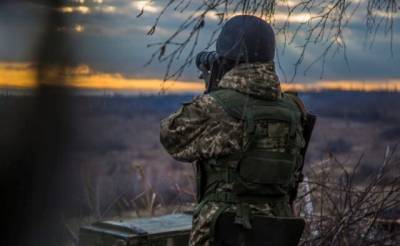 Война на Донбассе: боевики стреляли возле Новолуганского и Авдеевки
