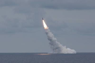 США испытали две баллистические ракеты Trident II над Атлантикой