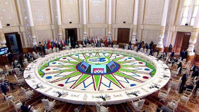 Большой диалог на самые острые международные темы в Душанбе