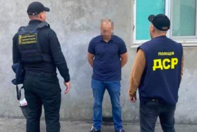 На Одесчине задержали участника группировки, которая грабила людей под контролем "смотрящего"