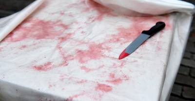 Жестокое убийство в Калнциемсе: жертва сидела на стуле с ножом в спине
