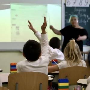 Во всех киевских школах привились более 80 % педагогов