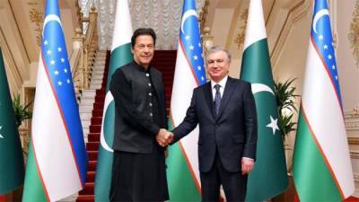 Премьер-министр Пакистана и Шавкат Мирзиёев обсудили экономическое сотрудничество