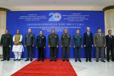 Лидеры стран ШОС подписали Душанбинскую декларацию 20-летия организации