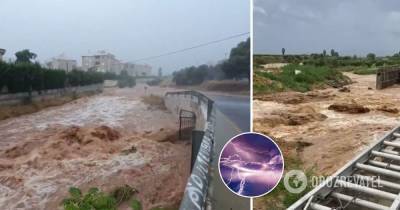 В Испании ливни вызвали наводнение: улицы затоплены, тысячи людей без электричества
