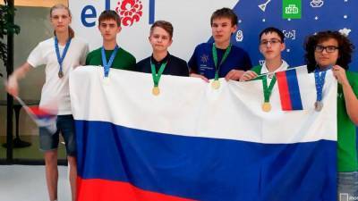 Сборная России завоевала четыре золота на Европейской олимпиаде юниоров по информатике