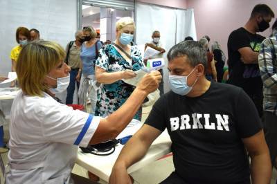 Сделать прививку от ковида можно в 36 пунктах в Липецкой области
