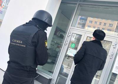 Приставы за долги арестовали гостиницу в центре Екатеринбурга