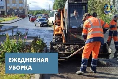 Более 45 кубометров смета вывезено с улиц Мурманска за минувшие сутки