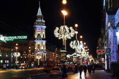 Петербург занял второе место в рейтинге популярных направлений на Новый год