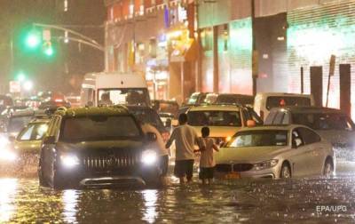 В Нью-Йорке сильное наводнение из-за урагана Ида