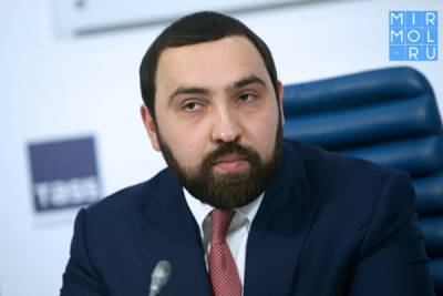 Султан Хамзаев: «Поддерживаю позицию Сергея Меликова о важности строительства школ в сельских территориях»
