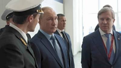 Путин объявил о планах перевезти 80 млн т грузов по Севморпути