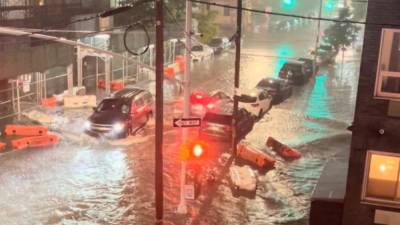 Тропическая буря привела к наводнению в Нью-Йорке