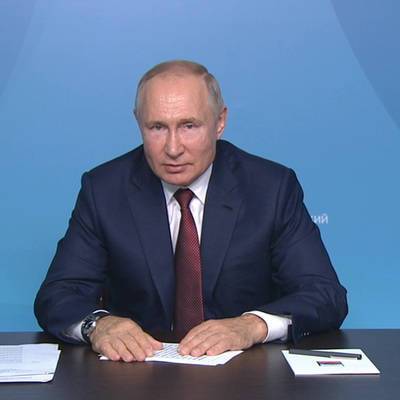 Владивосток: Путин посетил Дальневосточный морской тренажерный центр