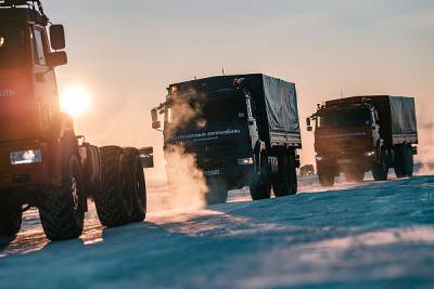 В 2022 г. беспилотные грузовики начнут ездить между Москвой и Питером