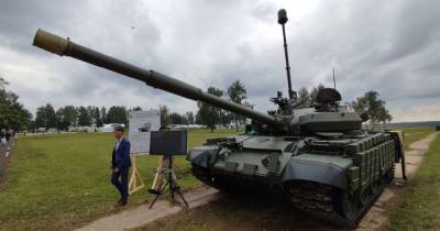 "Для Сирии и Ливии": в РФ запустили модернизацию 59-летних танков Т-62М (фото)