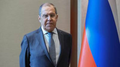 Лавров заявил, что Россия обречена быть самостоятельным государством