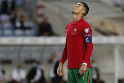 Криштиану Роналду - Аля Даеи - Роналду установил мировой рекорд по голам за сборную - versia.ru - Иран - Португалия - Ирландия
