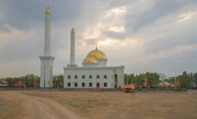 В Чечне откроют 1308-ю мечеть — имени деда Кадырова