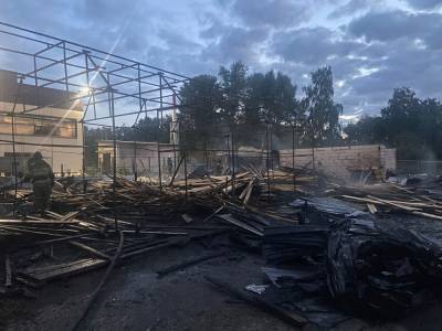 В Новосибирске возбудили уголовное дело после гибели охранника при пожаре на складе