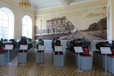 На вокзале Мичуринска открыли выставку моделей легендарных паровозов