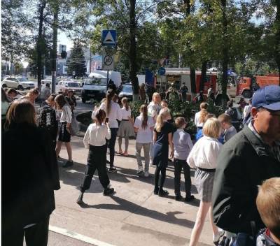 Детей эвакуировали из 44 школ Нижнего Новгорода 2 сентября