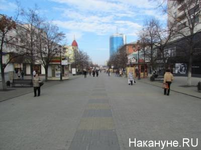 В Челябинске не будут ограничивать время продажи алкоголя на Кировке