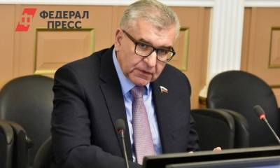 Пермский депутат Госдумы предложил обязать школьников учить гимн России