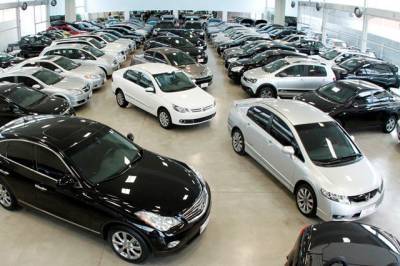 В Беларуси продажи новых автомобилей упали на 18,4%