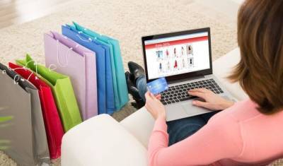Россияне начали тратить вполовину больше времени на шопинг в интернете