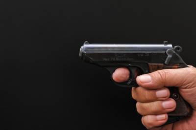 В Кудрово неизвестный ограбил банк, угрожая сотрудникам пистолетом