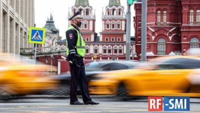 В России предложили сразу на три года лишать прав пьяных водителей такси