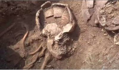 В Трансильвании нашли захоронение людей с урнами на головах