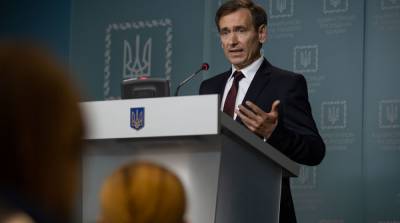 У Зеленского пояснили, почему избирательные участки РФ в Украине не запрещены