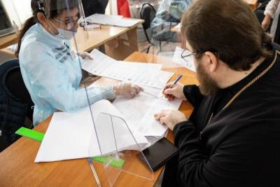 В первый день голосования на участки в Саратовской области пришло более 20% избирателей