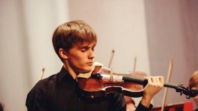 Дмитрий Смирнов - Российский скрипач занял второе место на международном конкурсе - 5-tv.ru - Россия - Санкт-Петербург