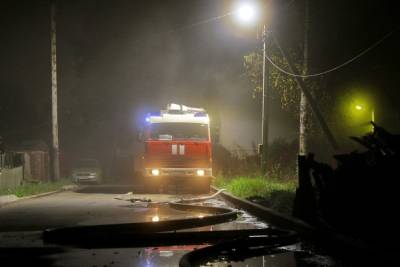 В Смоленске во время пожара в частном доме погиб 67-летний мужчина