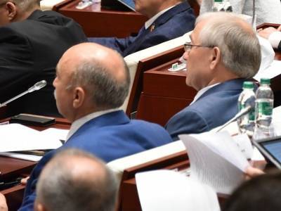 Парламент Северной Осетии единогласно утвердил на посту главы республики Сергея Меняйло