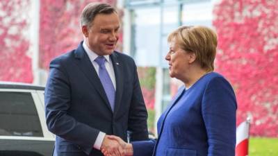 Польский президент узнал о дате встречи с канцлером ФРГ из СМИ