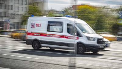 Восемь человек из общежития под Москвой попали в больницу с отравлением
