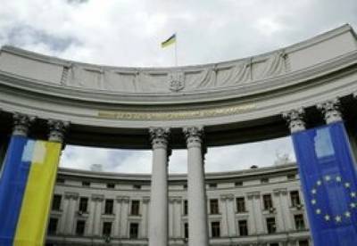 Украина требует расширить санкции против РФ